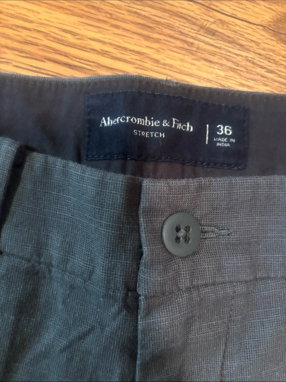 Abercrombie & Fitch Men's Flat-Front Shorts - Charcoal